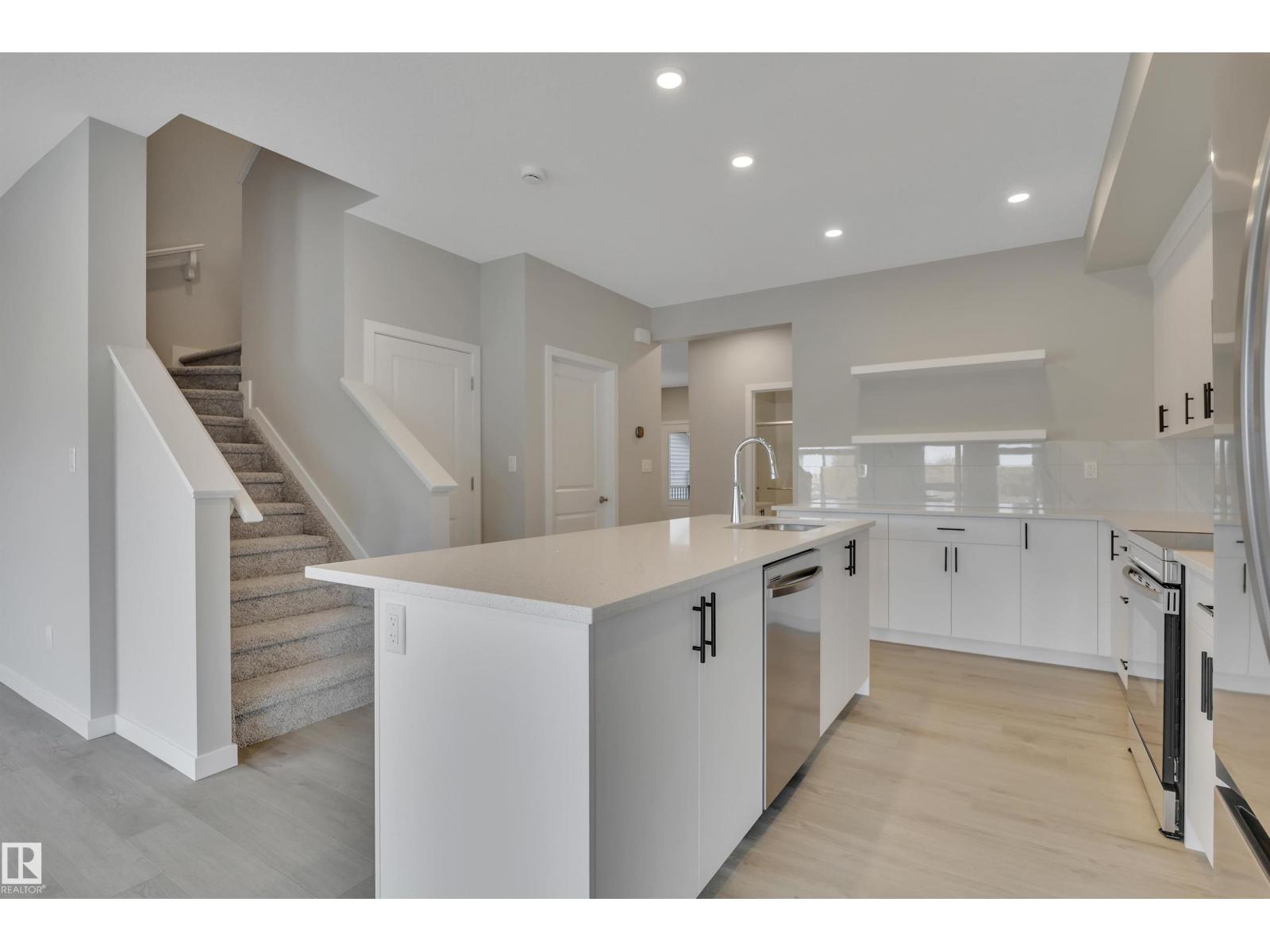 2268 4th Av Sw Sw, Edmonton, Alberta  T0T 0T0 - Photo 14 - E4452300