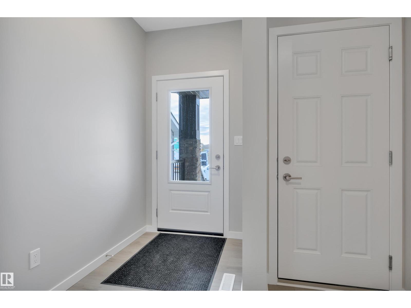 2268 4th Av Sw Sw, Edmonton, Alberta  T0T 0T0 - Photo 5 - E4452300
