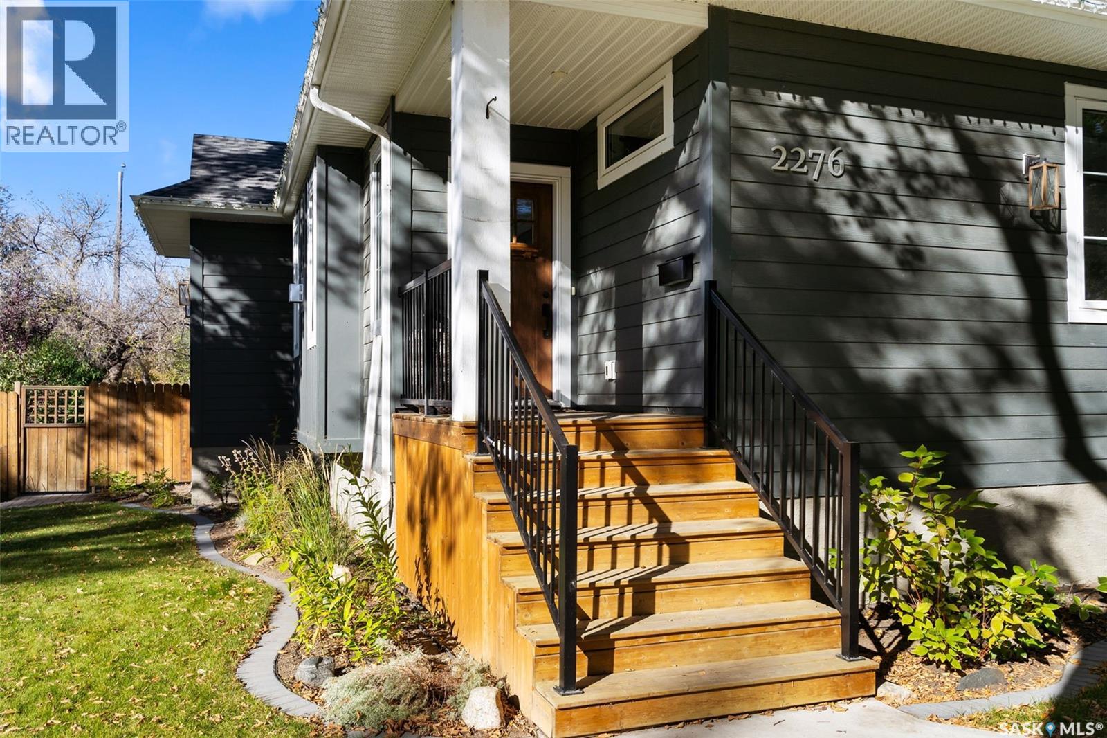 2276 Rae Street, Regina, Saskatchewan  S4T 2E9 - Photo 3 - SK020430