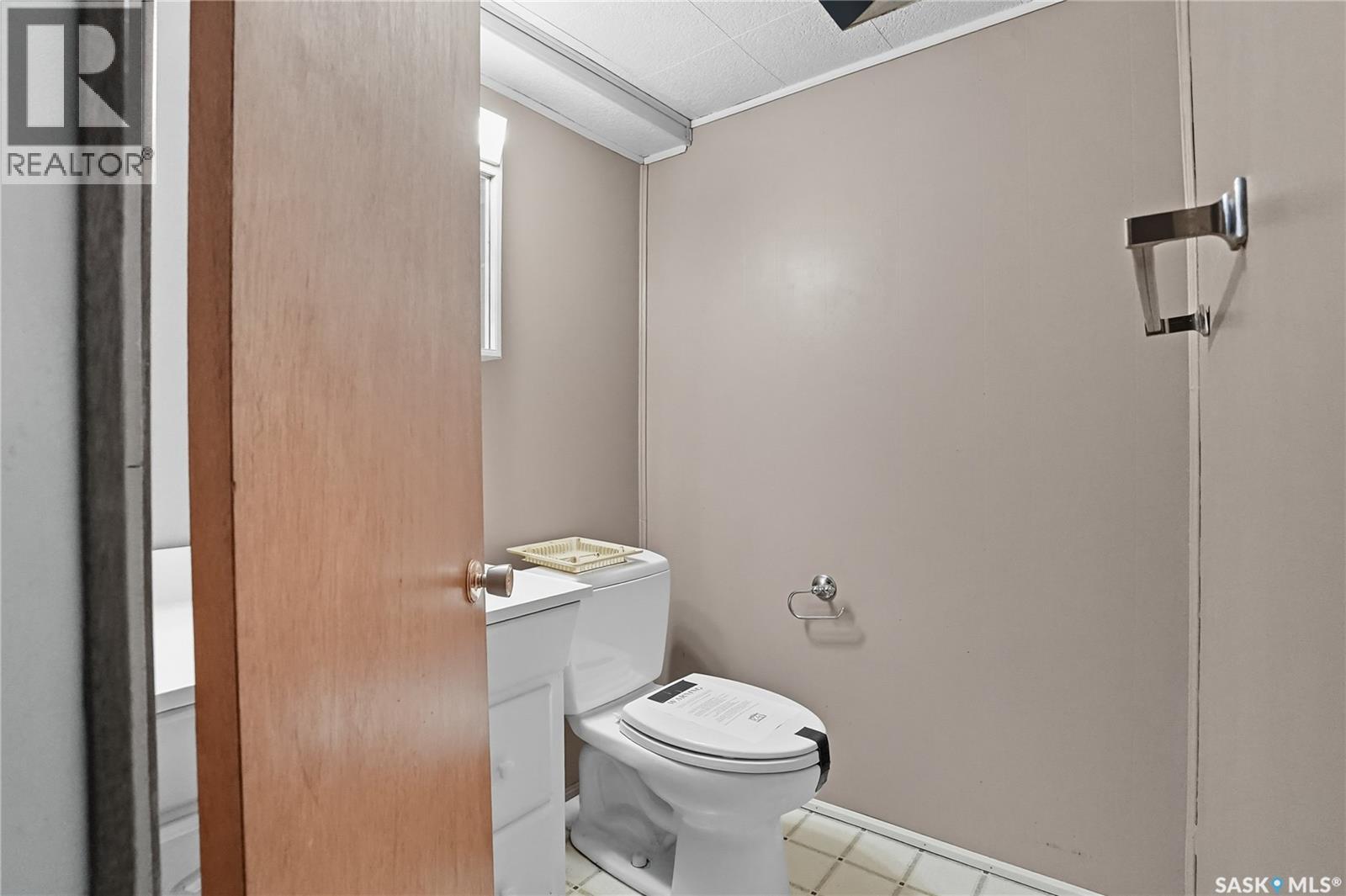 838 6th Street E, Saskatoon, Saskatchewan  S7H 1C7 - Photo 25 - SK020318
