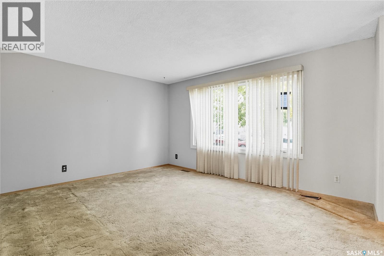 838 6th Street E, Saskatoon, Saskatchewan  S7H 1C7 - Photo 6 - SK020318