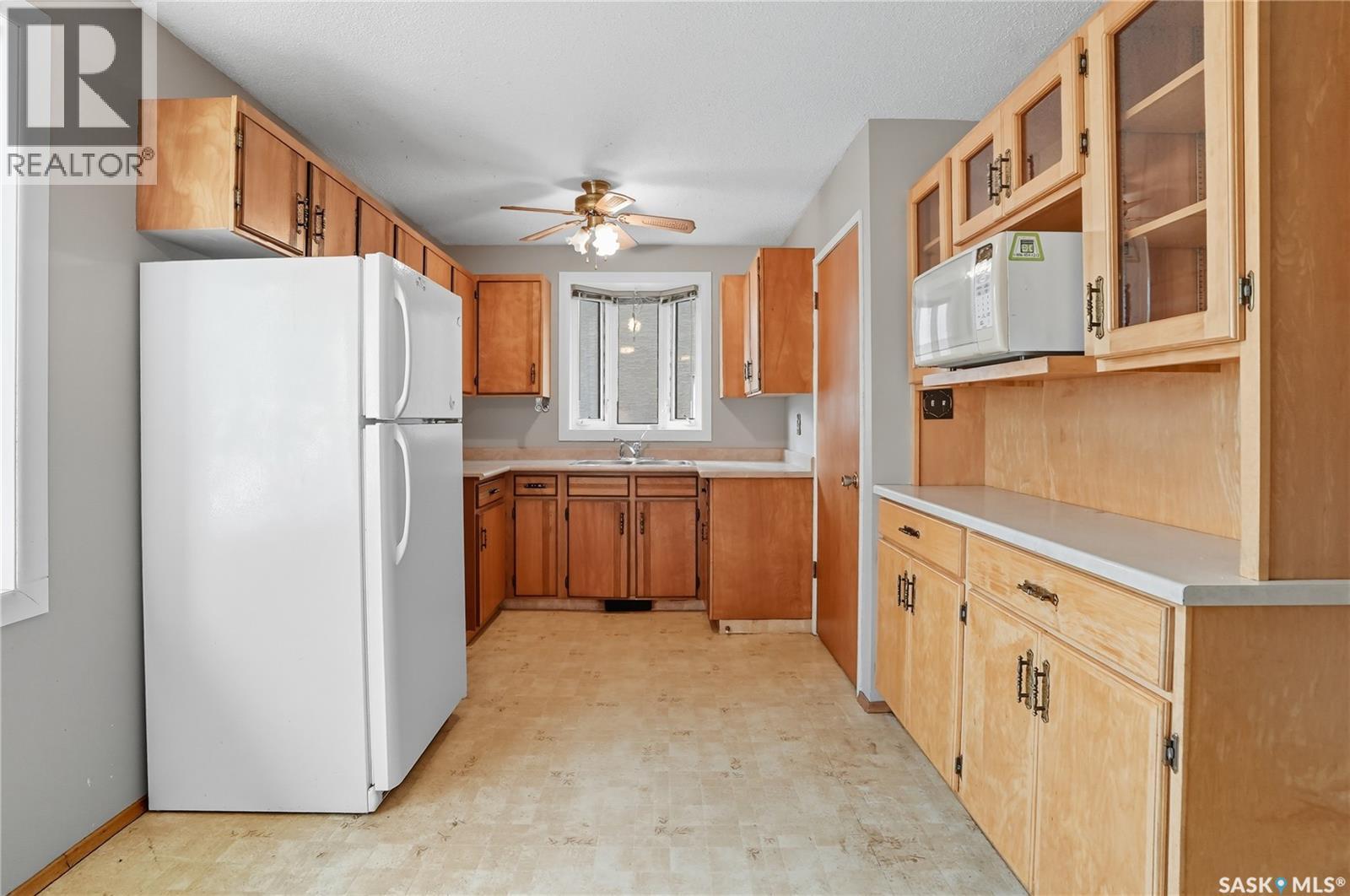 838 6th Street E, Saskatoon, Saskatchewan  S7H 1C7 - Photo 8 - SK020318