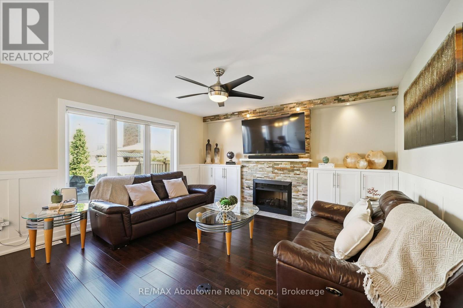 437 Jelinik Terrace, Milton, Ontario  L9T 7N2 - Photo 12 - W12454257