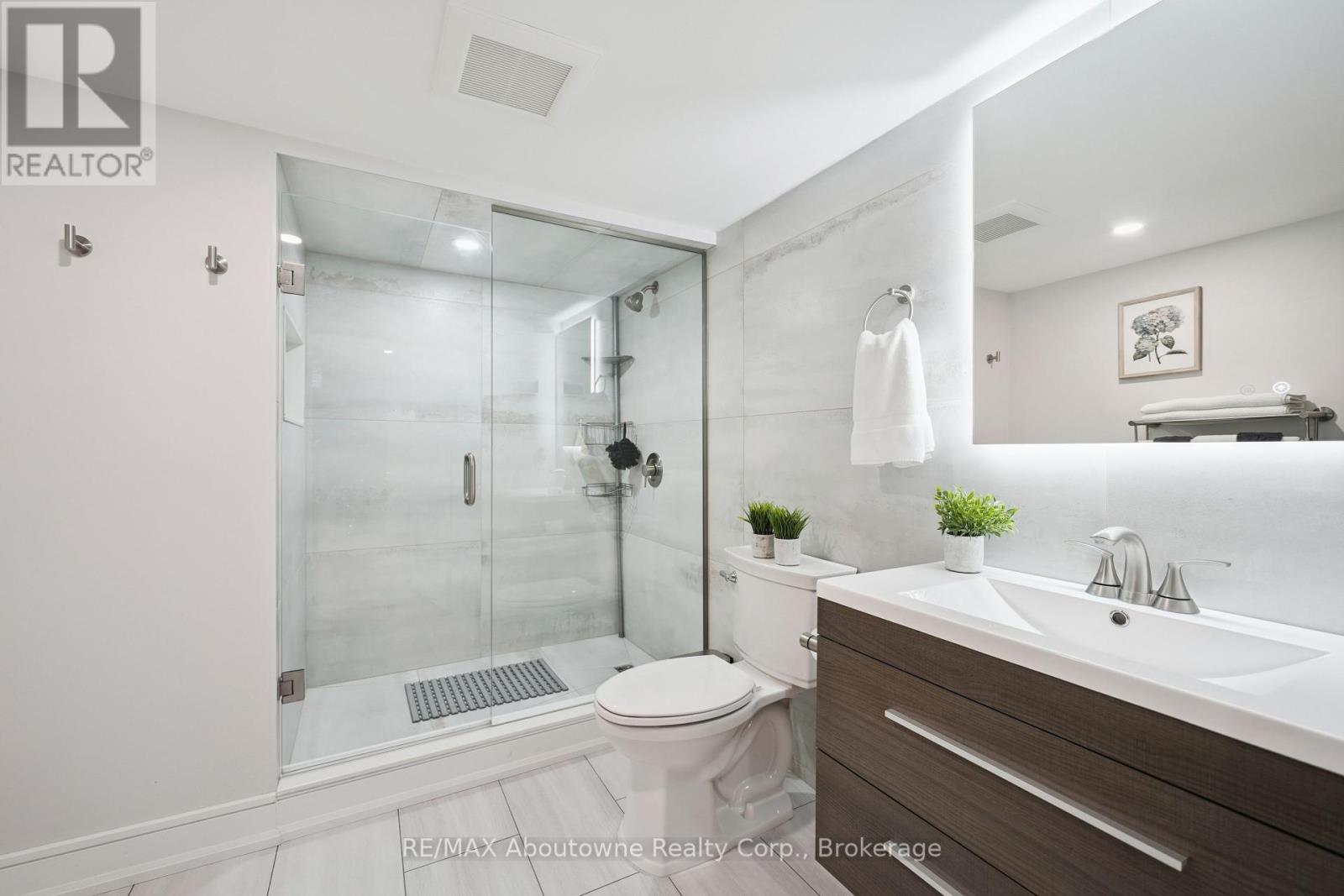 437 Jelinik Terrace, Milton, Ontario  L9T 7N2 - Photo 43 - W12454257