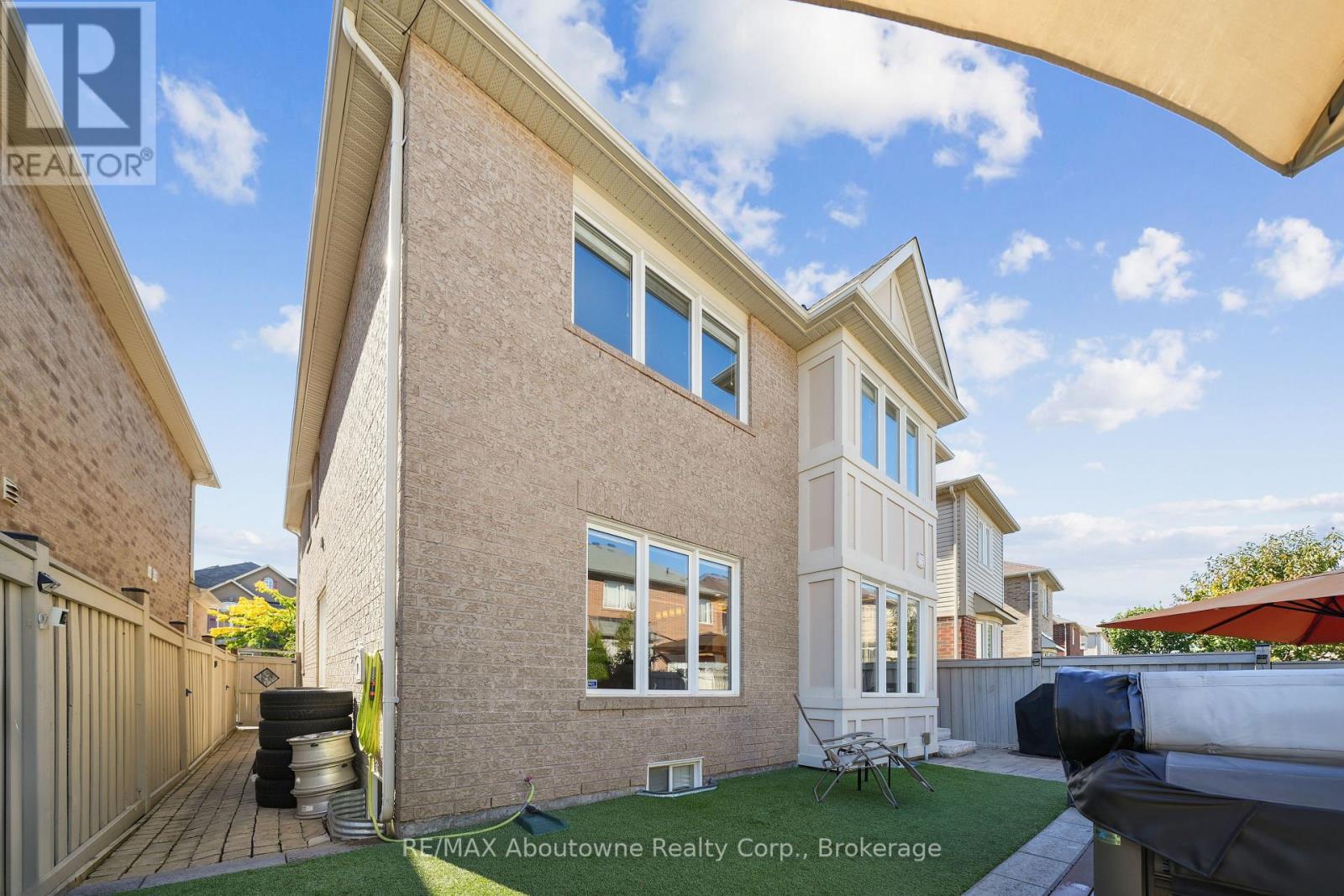 437 Jelinik Terrace, Milton, Ontario  L9T 7N2 - Photo 49 - W12454257