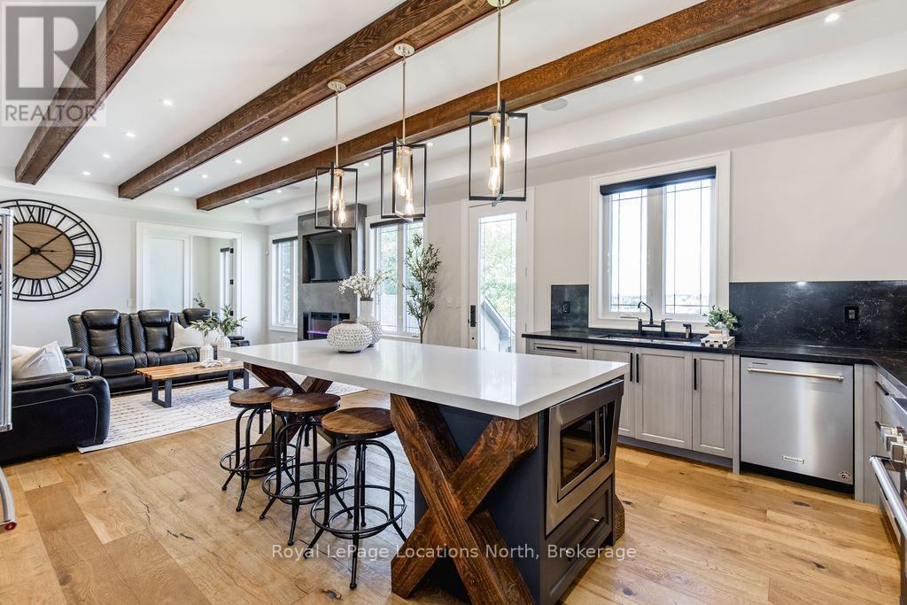 22 East John Street, Innisfil (Cookstown), Ontario  L0L 1L0 - Photo 22 - N12454213