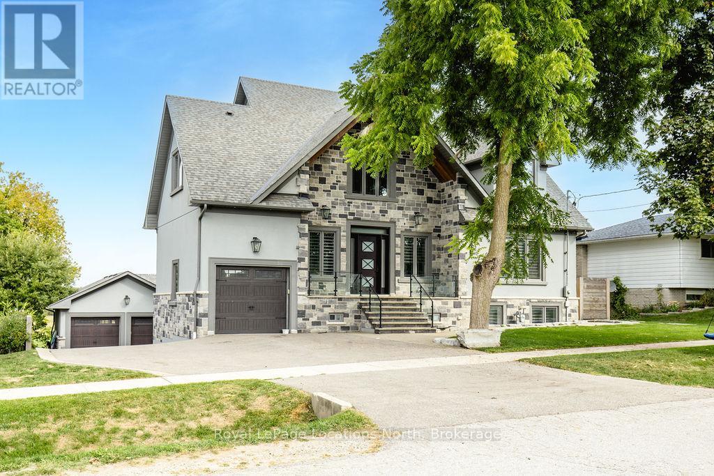 22 East John Street, Innisfil (Cookstown), Ontario  L0L 1L0 - Photo 43 - N12454213