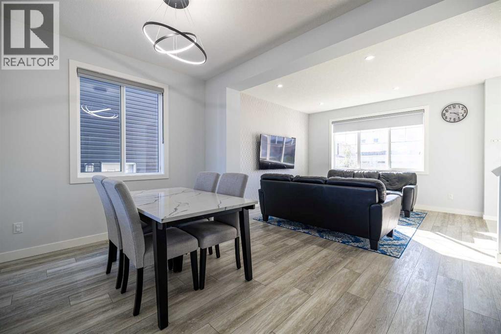 340 Chelsea Passage, Chestermere, Alberta  T1X 2P5 - Photo 12 - A2262465