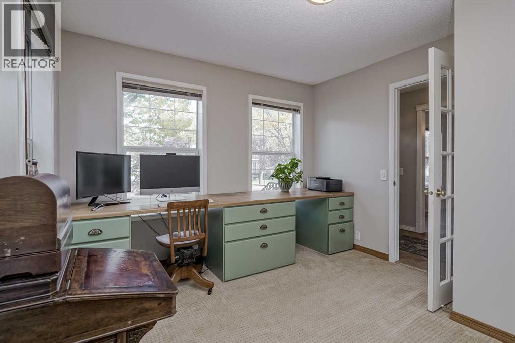 19 Inverness Boulevard Se, Calgary, Alberta  T2Z 2W7 - Photo 4 - A2261730