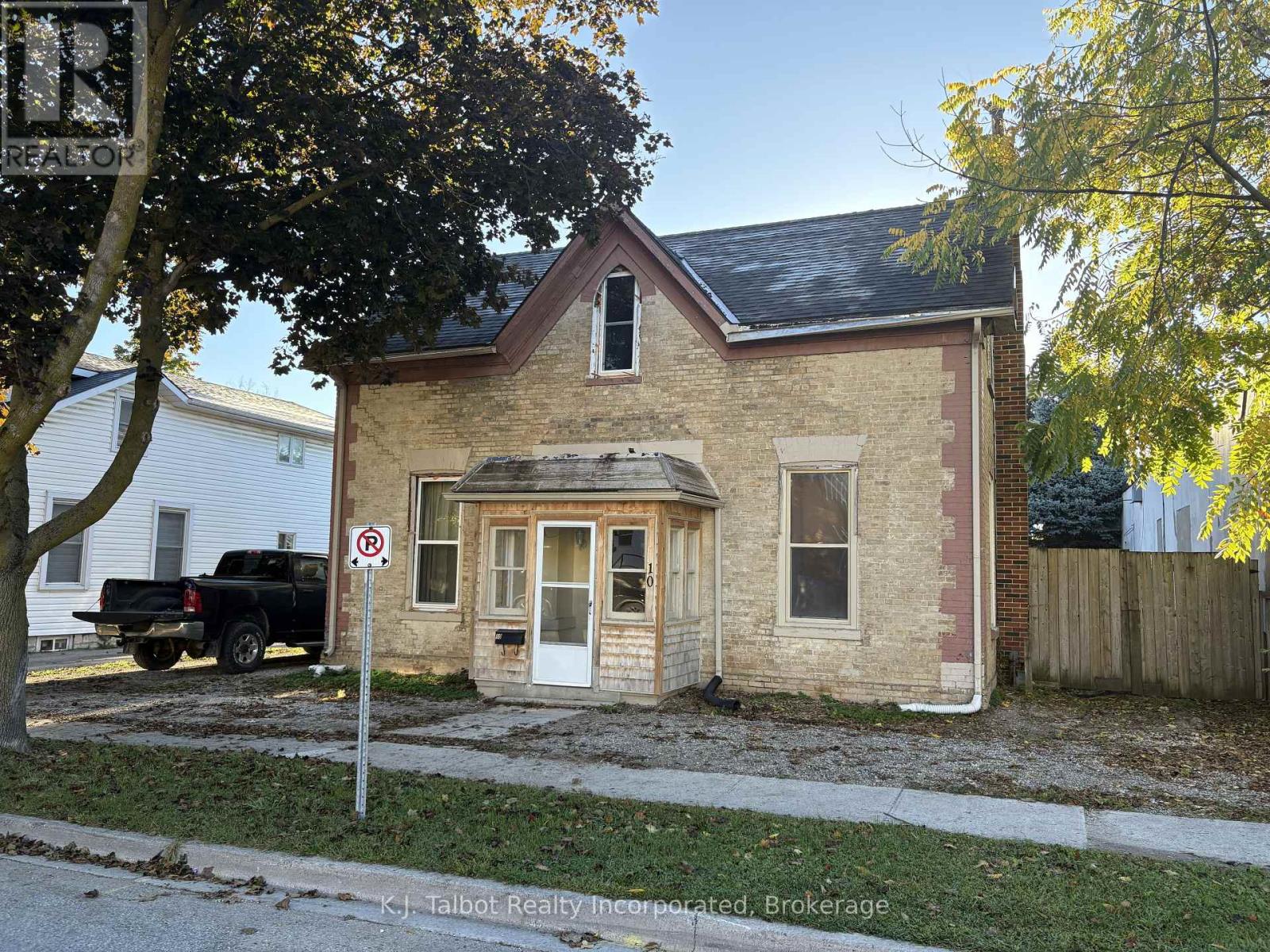 10 WEST WILLIAM STREET, Huron East, Ontario
