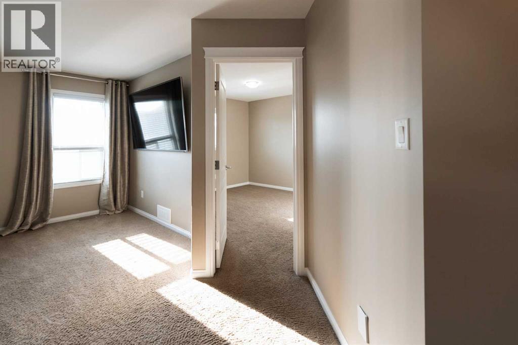 733 Twinriver Loop W, Lethbridge, Alberta  T1J 5E1 - Photo 26 - A2257784