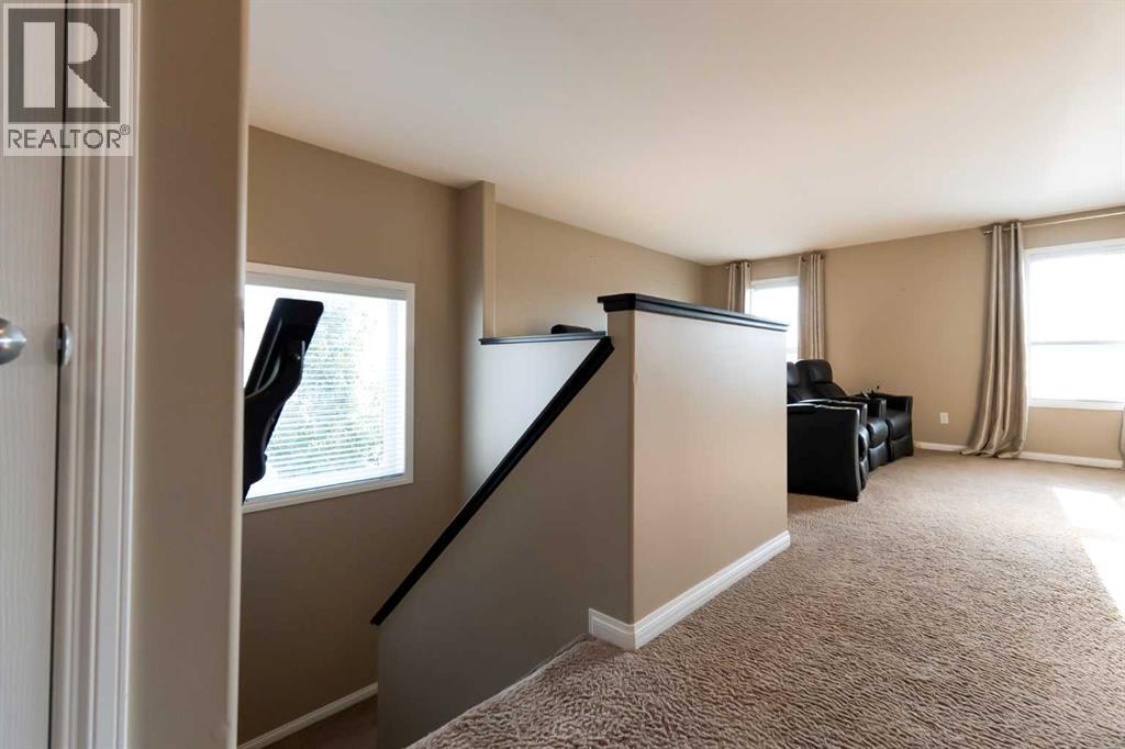 733 Twinriver Loop W, Lethbridge, Alberta  T1J 5E1 - Photo 22 - A2257784