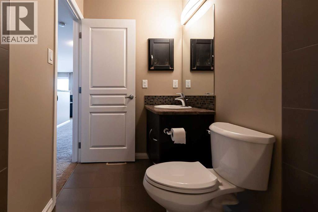 733 Twinriver Loop W, Lethbridge, Alberta  T1J 5E1 - Photo 34 - A2257784