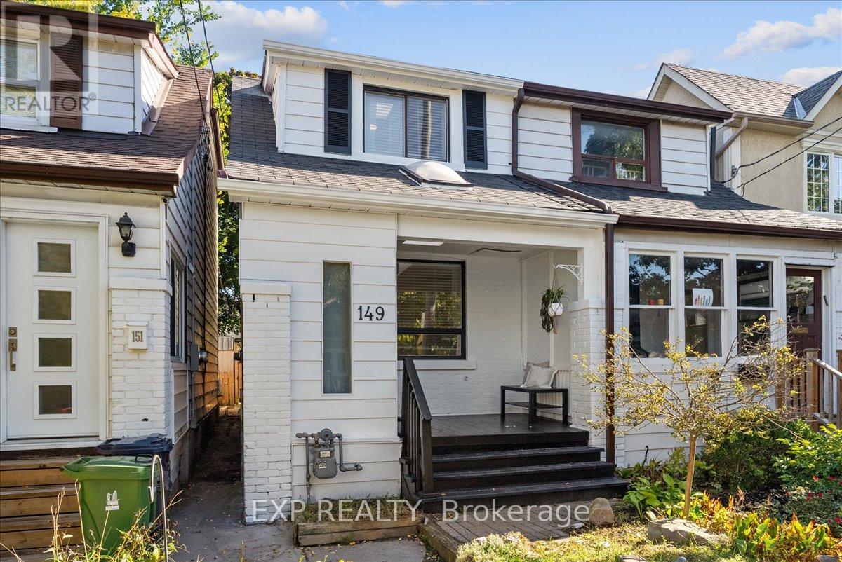 149 DRAYTON AVENUE, Toronto, Ontario