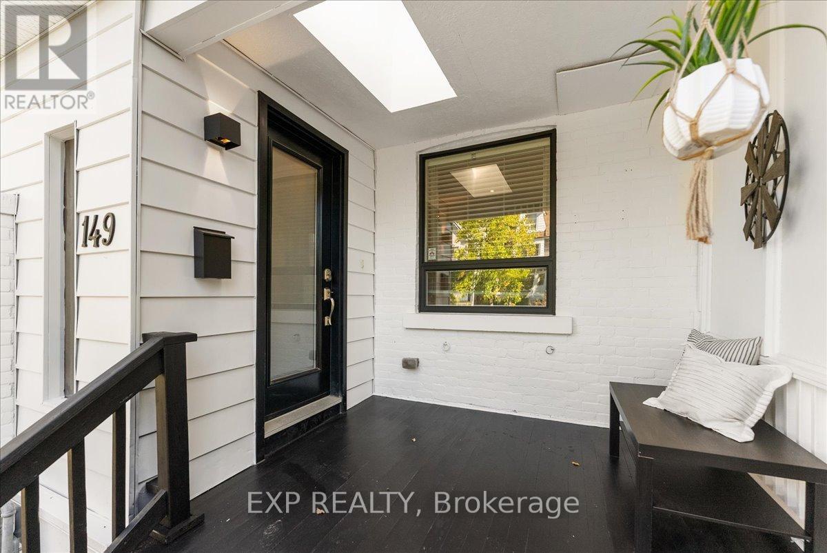 149 Drayton Avenue, Toronto, Ontario  M4C 3M1 - Photo 4 - E12454249