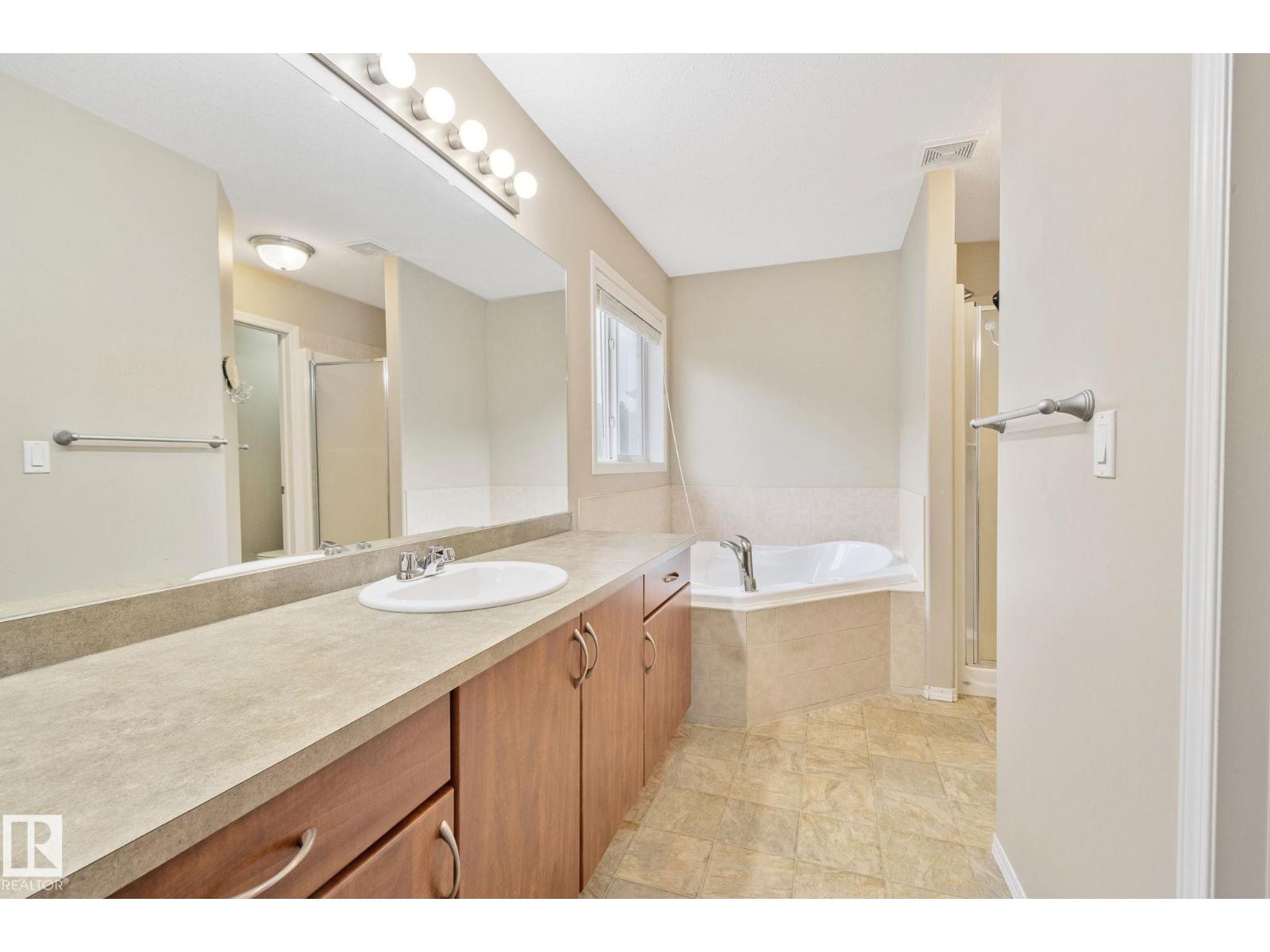 61 Rue Monette, Beaumont, Alberta  T4X 1T2 - Photo 24 - E4460633