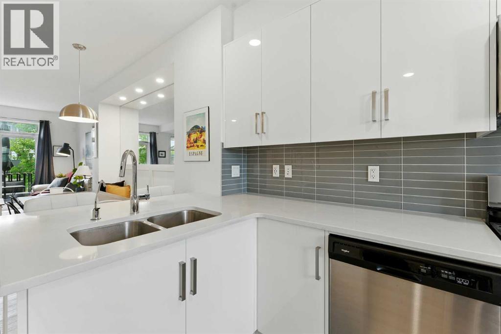 1016 Walden Drive Se, Calgary, Alberta  T2X 4C4 - Photo 13 - A2227732
