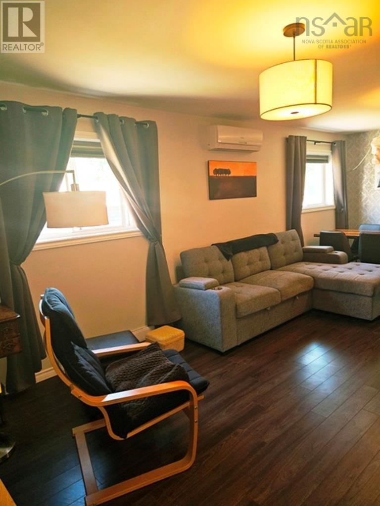 366 Whitney Avenue, Sydney, Nova Scotia  B1P 5A7 - Photo 12 - 202521660