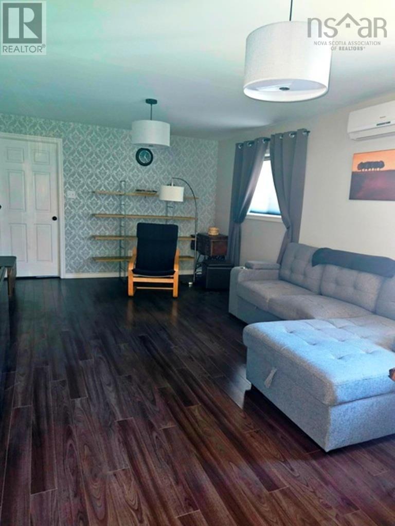 366 Whitney Avenue, Sydney, Nova Scotia  B1P 5A7 - Photo 13 - 202521660