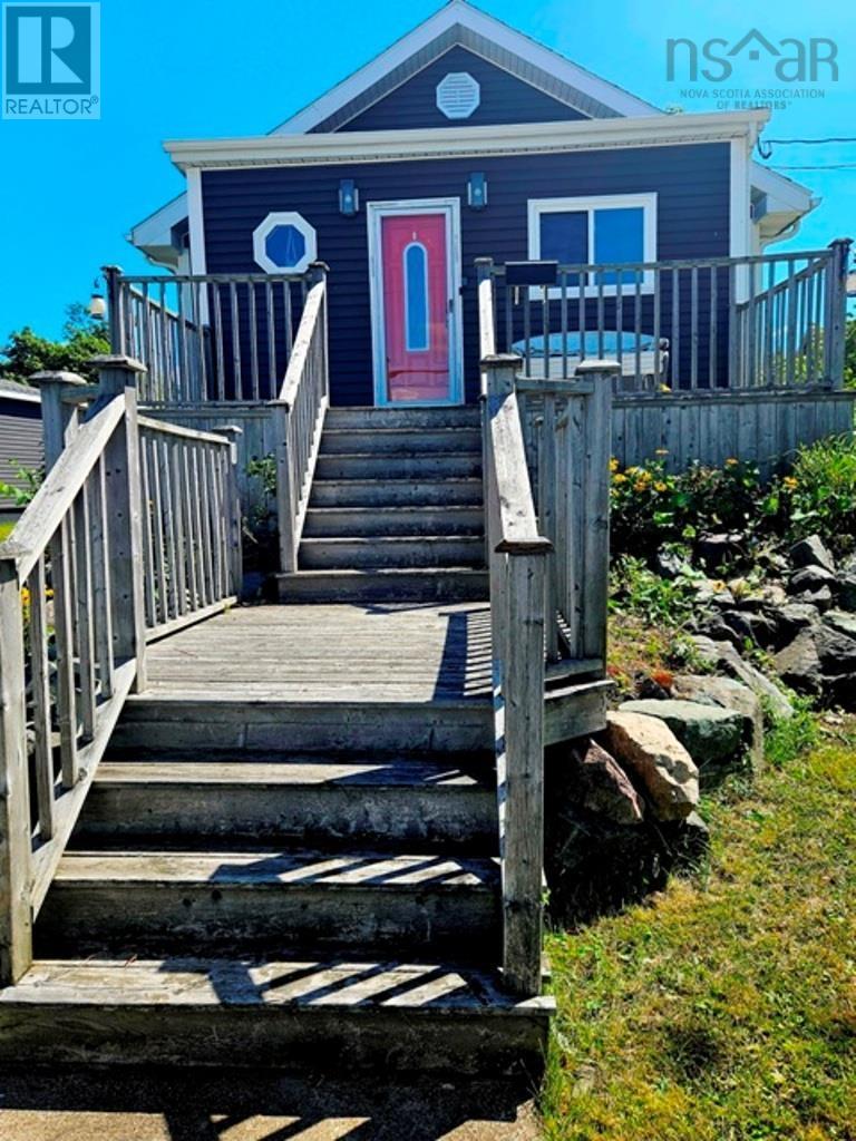 366 Whitney Avenue, Sydney, Nova Scotia  B1P 5A7 - Photo 3 - 202521660