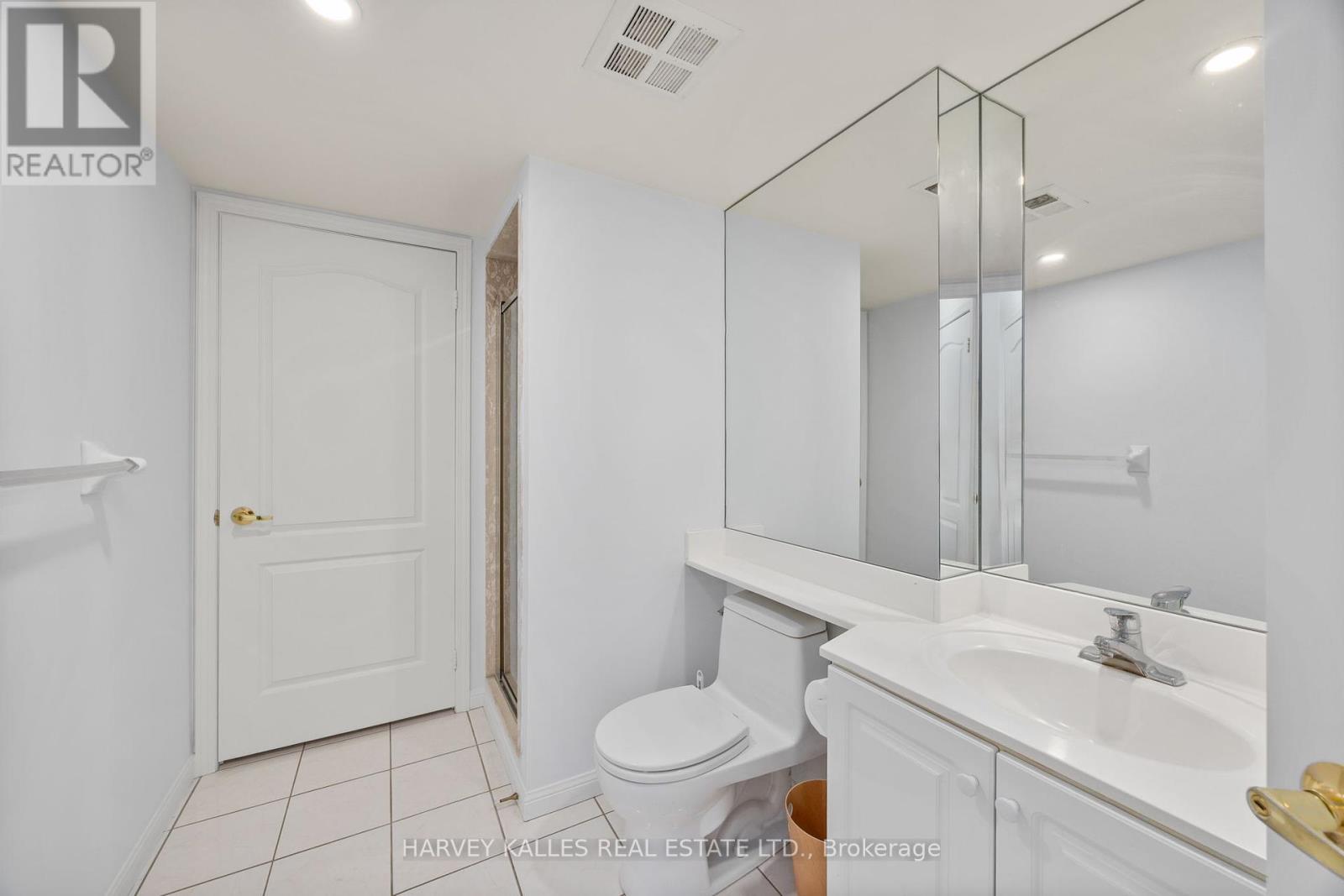 302 - 18 Wanless Avenue, Toronto, Ontario  M4N 3R9 - Photo 19 - C12453824