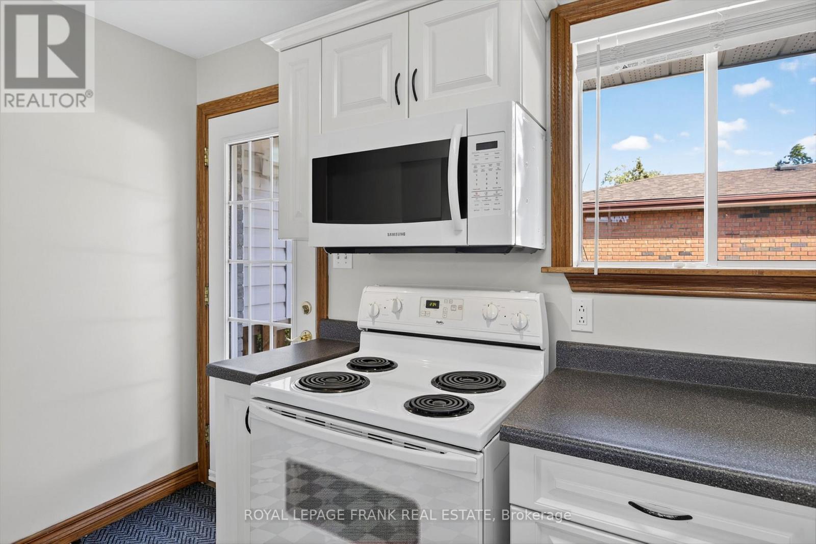20 Colbourne St Street, Selwyn, Ontario  K0L 2H0 - Photo 19 - X12454242