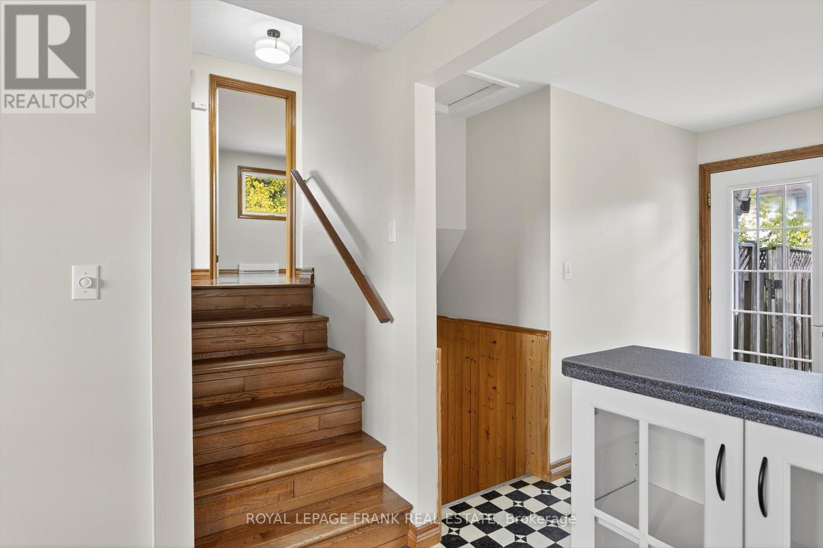 20 Colbourne St Street, Selwyn, Ontario  K0L 2H0 - Photo 21 - X12454242