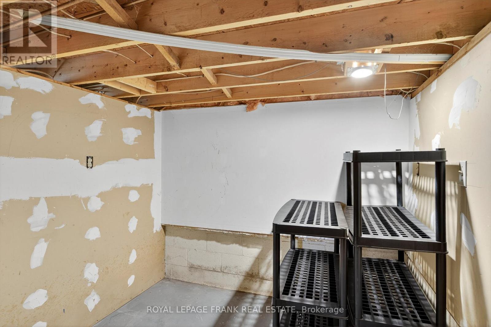 20 Colbourne St Street, Selwyn, Ontario  K0L 2H0 - Photo 38 - X12454242
