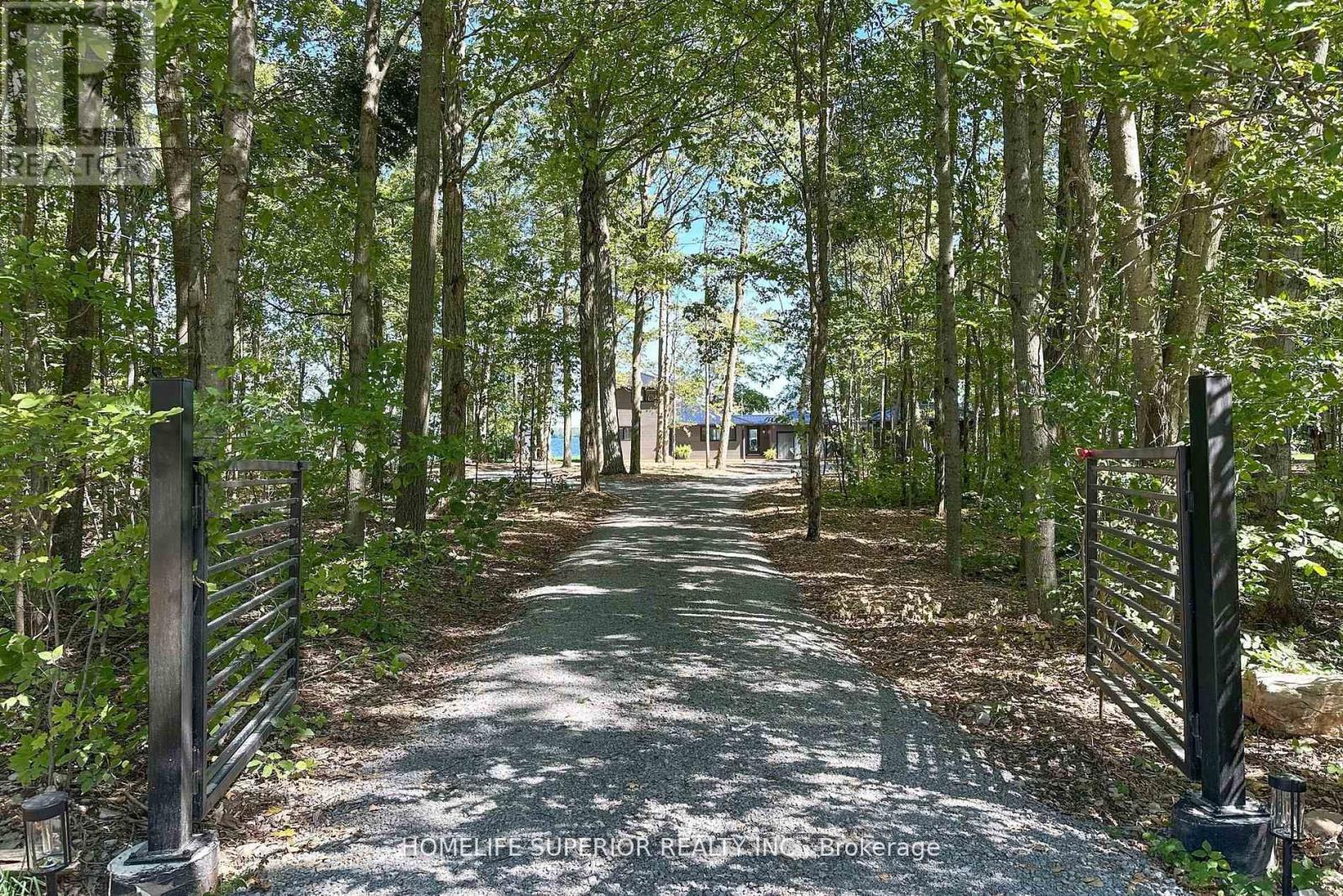110 West Bay Boulevard, Kawartha Lakes, Ontario  K0M 2B0 - Photo 39 - X12454274
