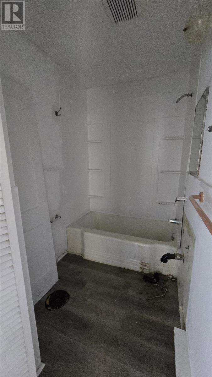 312 Pim St, Sault Ste. Marie, Ontario  P6B 2T6 - Photo 13 - SM252920