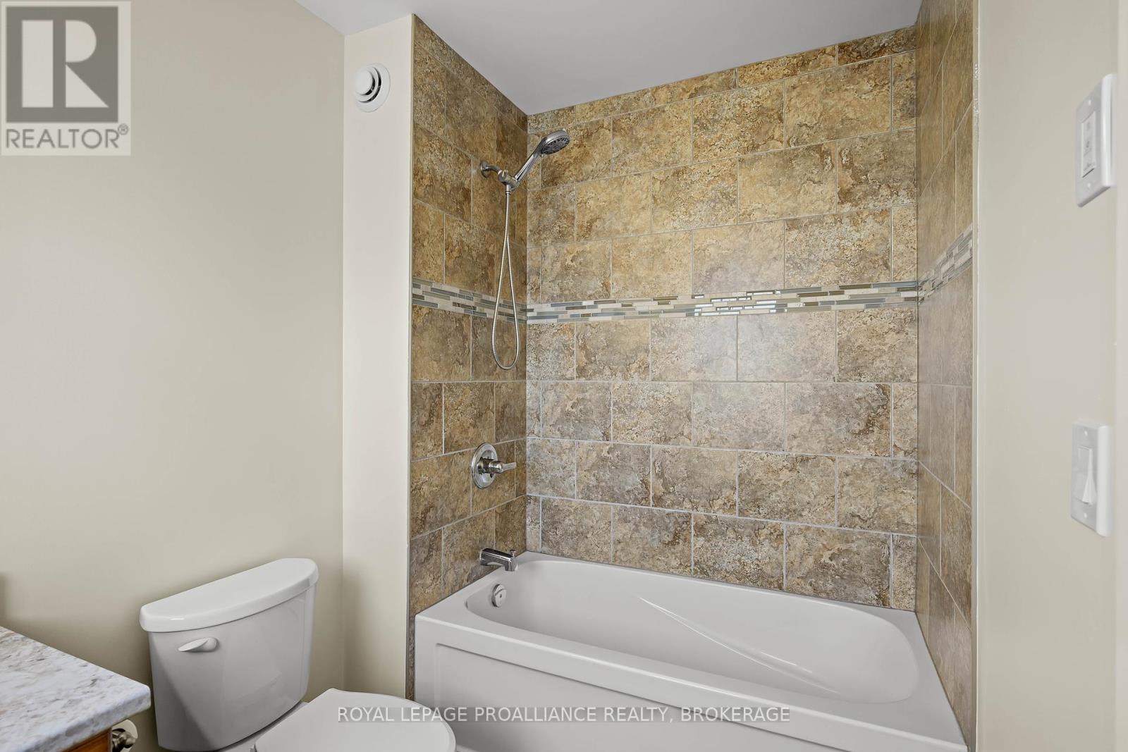 909 Blossom Street, Kingston, Ontario  K7P 0N2 - Photo 21 - X12454209