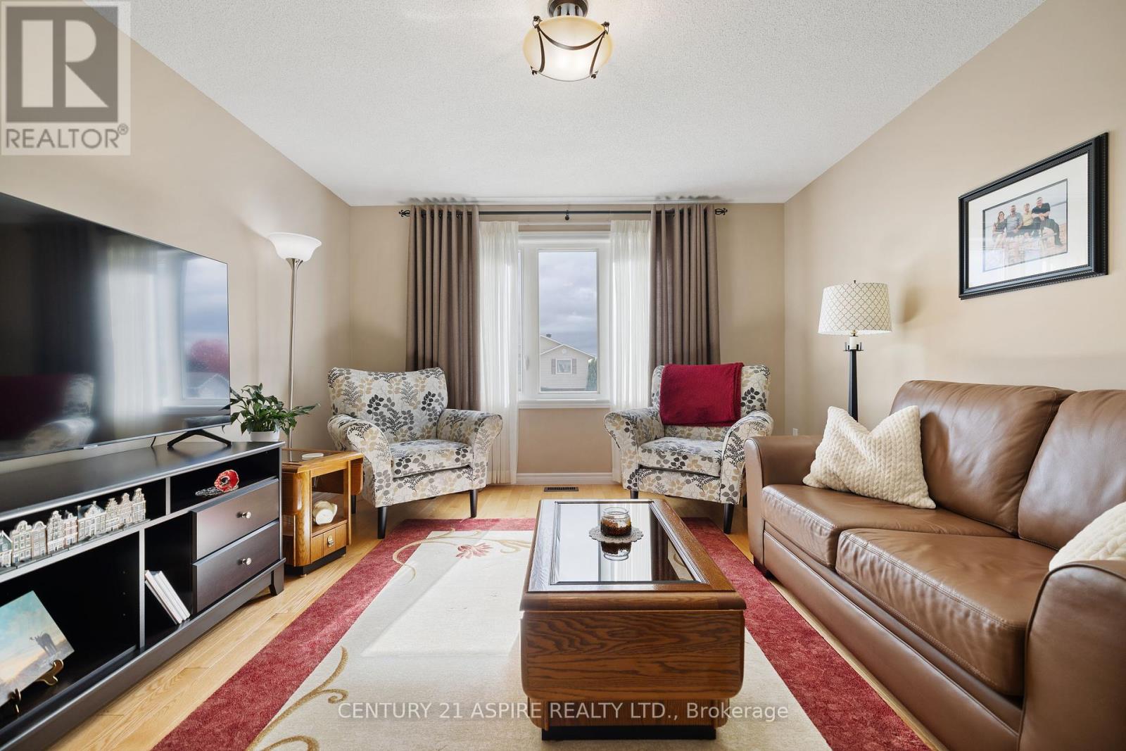 3 Morning Star Street, Petawawa, Ontario  K8H 0A1 - Photo 8 - X12453324