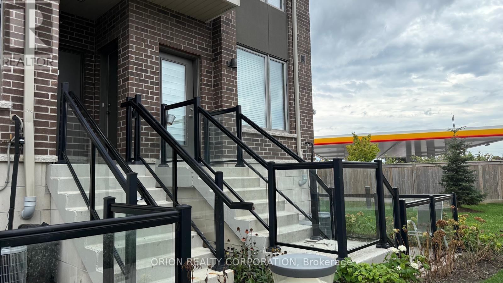 411 - 1460 WHITES ROAD, Pickering, Ontario