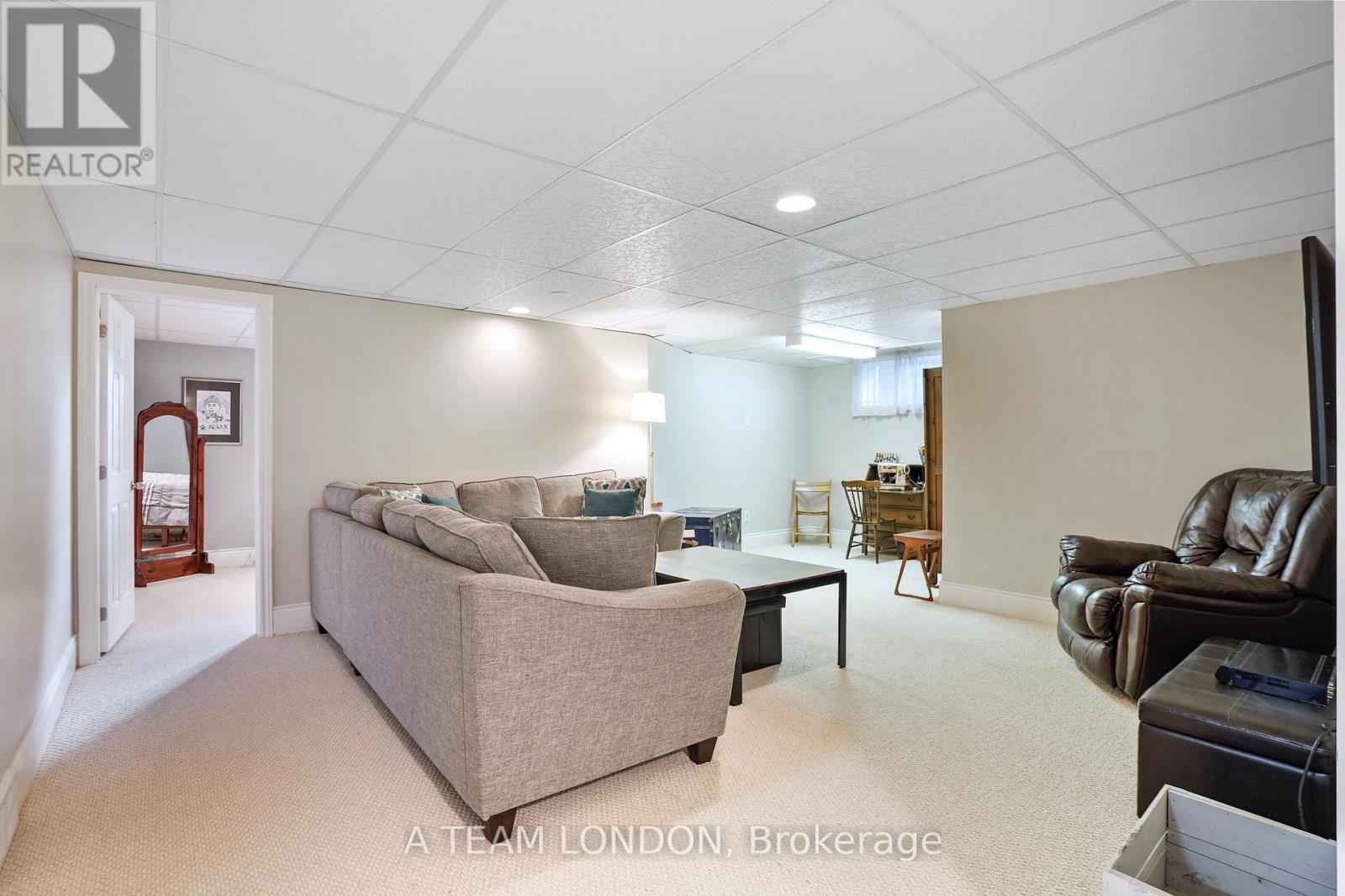 12 Huntington Terrace, St. Thomas, Ontario  N5R 6H1 - Photo 26 - X12454208