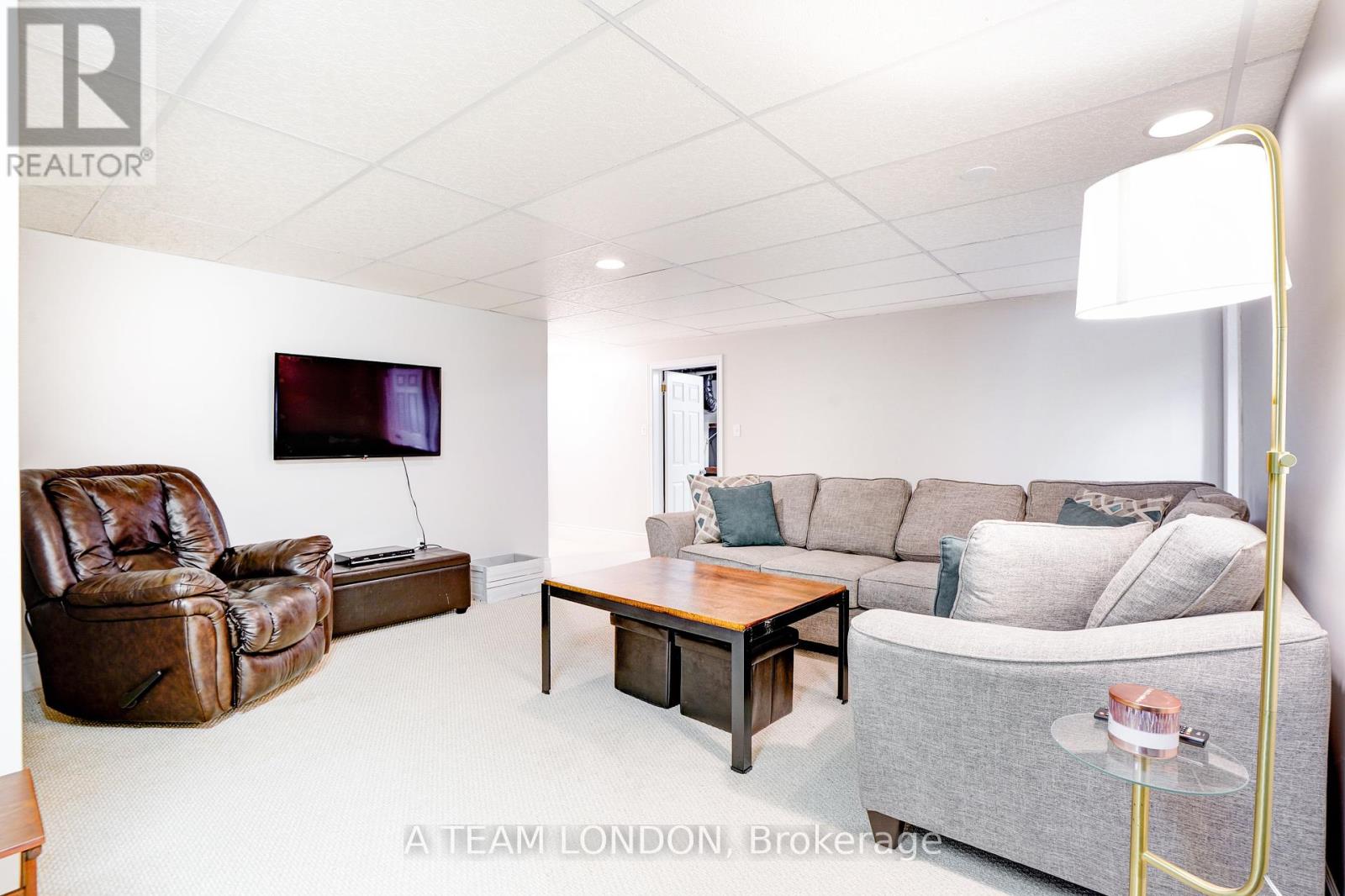 12 Huntington Terrace, St. Thomas, Ontario  N5R 6H1 - Photo 28 - X12454208