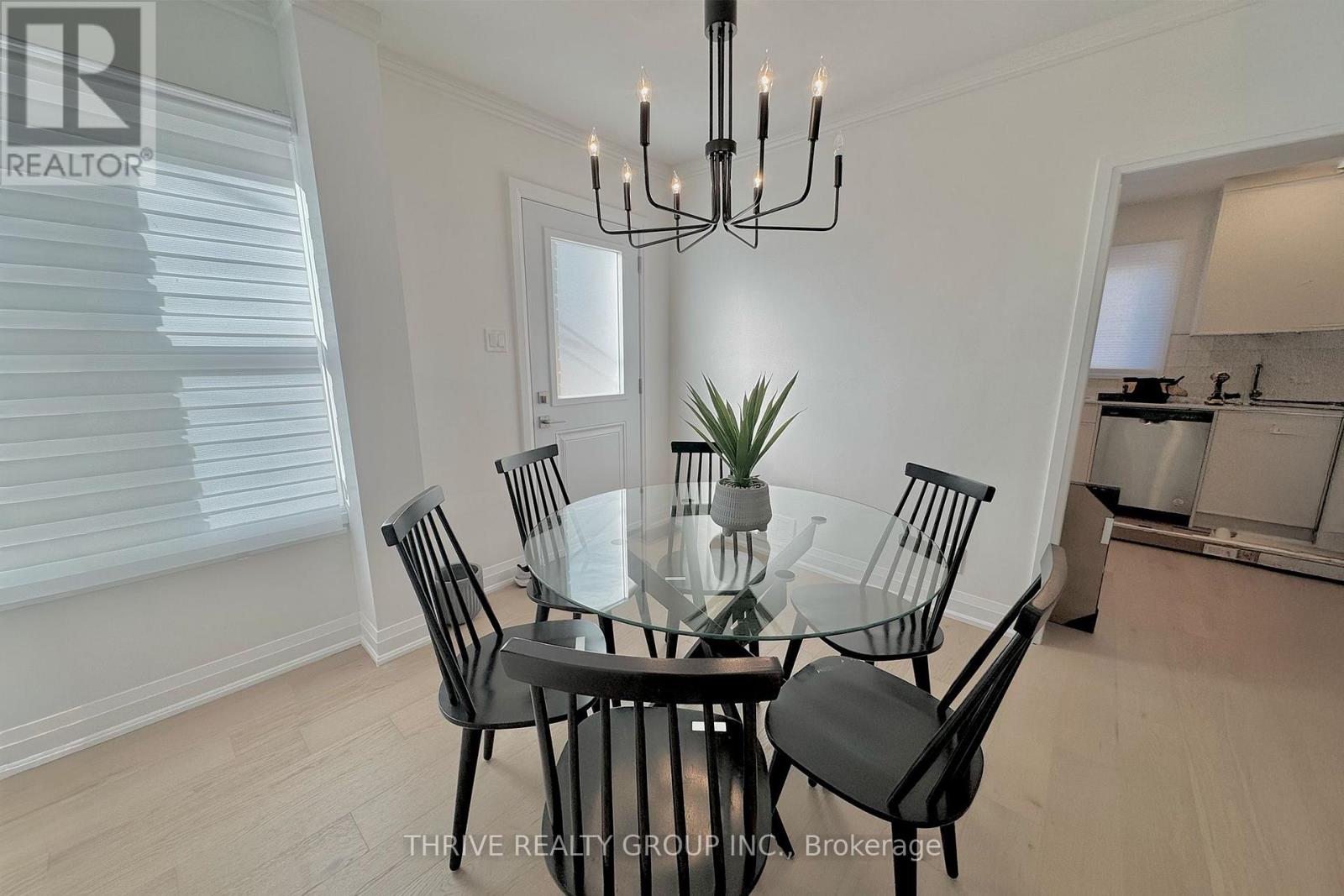 5 Beechwood Place, London South, Ontario  N6C 1H8 - Photo 11 - X12454262