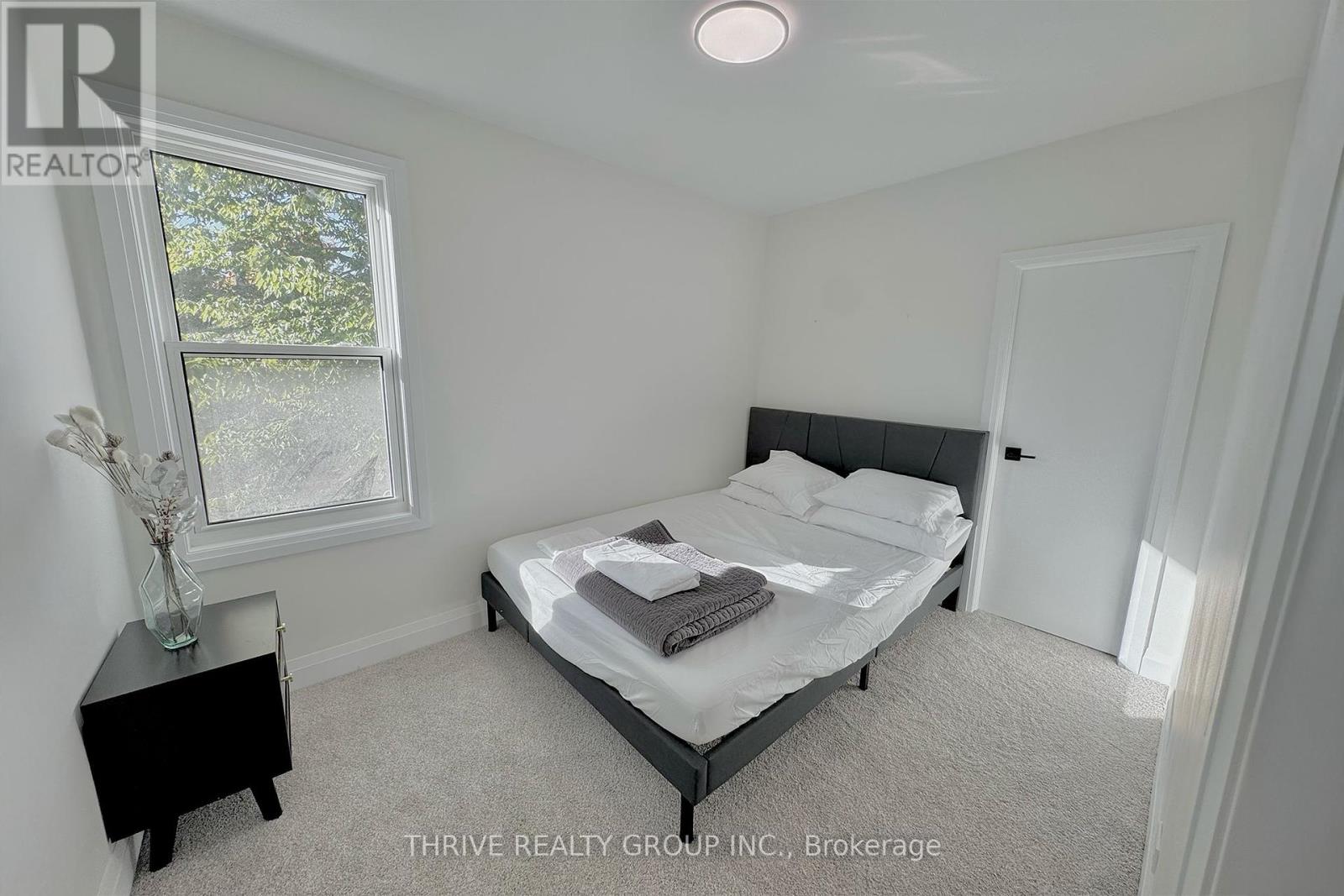 5 Beechwood Place, London South, Ontario  N6C 1H8 - Photo 14 - X12454262