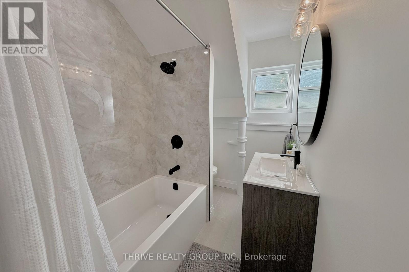 5 Beechwood Place, London South, Ontario  N6C 1H8 - Photo 21 - X12454262