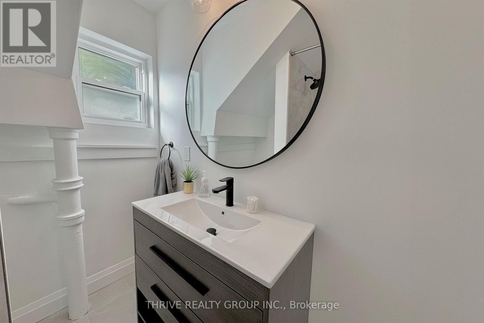 5 Beechwood Place, London South, Ontario  N6C 1H8 - Photo 22 - X12454262
