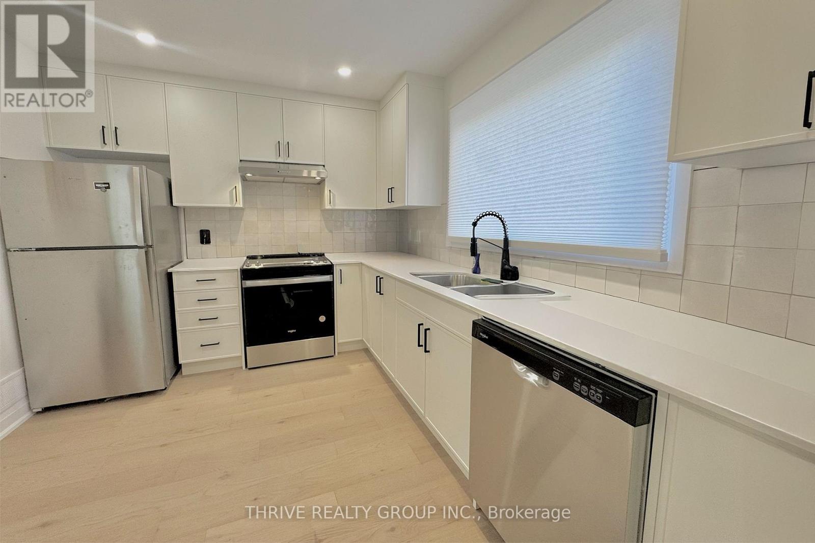 5 Beechwood Place, London South, Ontario  N6C 1H8 - Photo 7 - X12454262