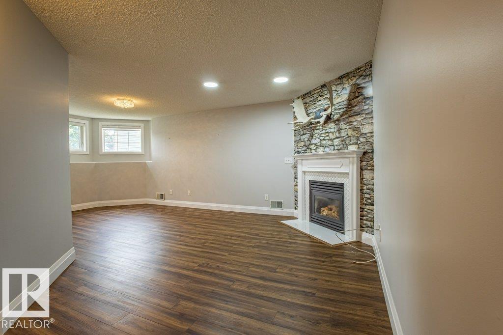 2812 40a Av Nw Nw, Edmonton, Alberta  T6T 1L7 - Photo 22 - E4461459