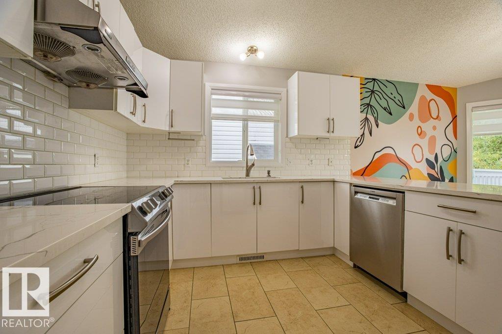 2812 40a Av Nw Nw, Edmonton, Alberta  T6T 1L7 - Photo 6 - E4461459