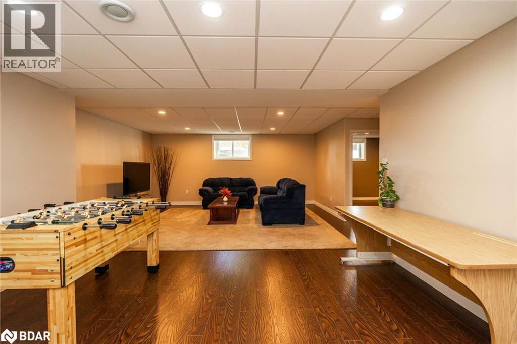 222 Glenn Avenue, Stroud, Ontario  L9S 1C4 - Photo 15 - 40775740