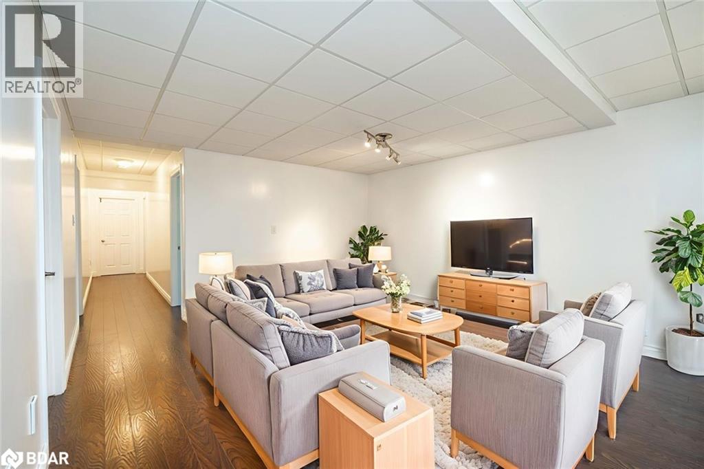 222 Glenn Avenue, Stroud, Ontario  L9S 1C4 - Photo 20 - 40775740