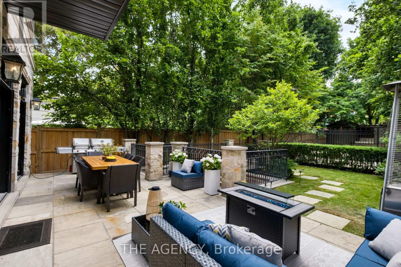 190 Forest Hill Road, Toronto, Ontario  M5P 2N4 - Photo 29 - C12454117