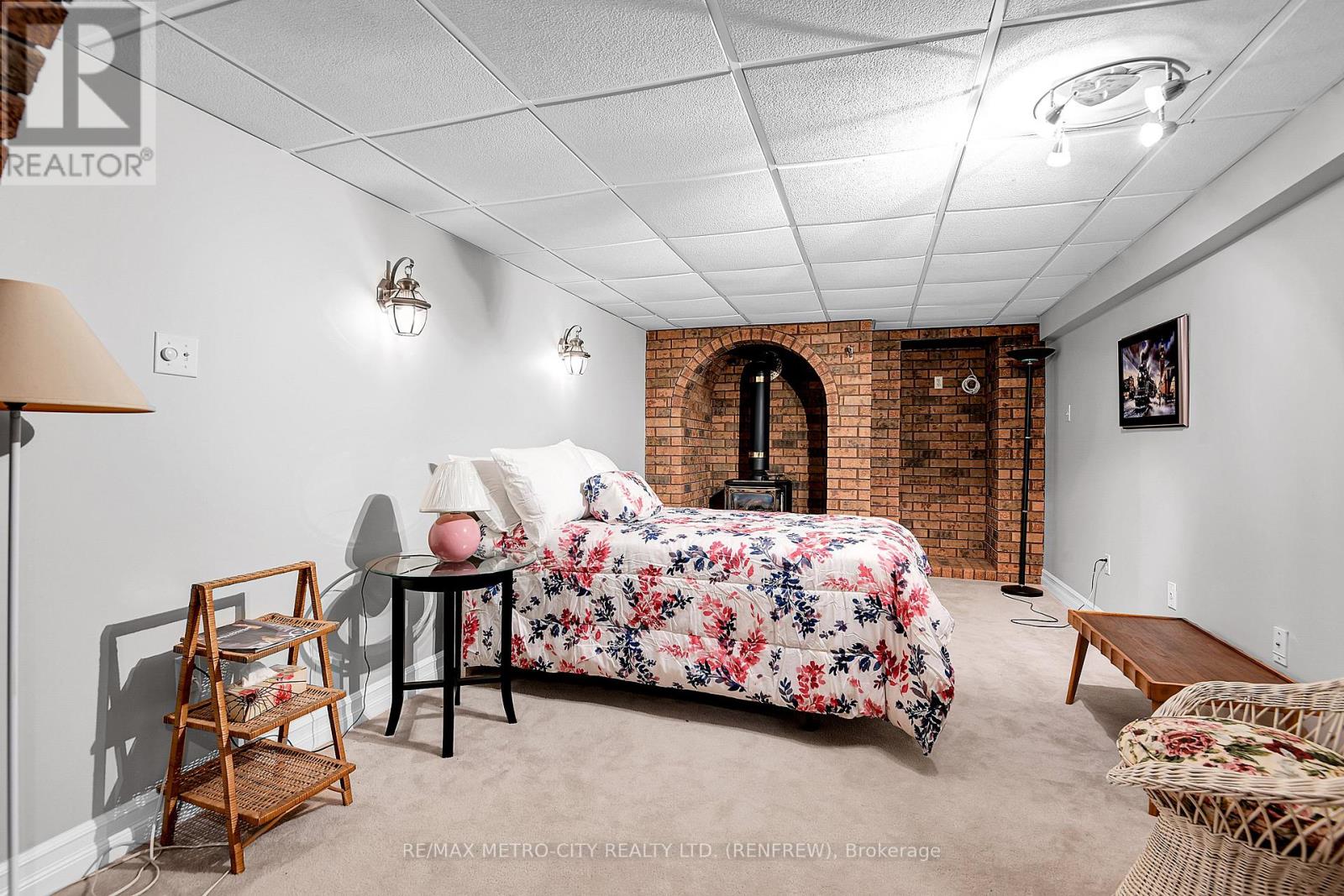 115 Ivy Avenue, Renfrew, Ontario  K7V 4C9 - Photo 24 - X12454308