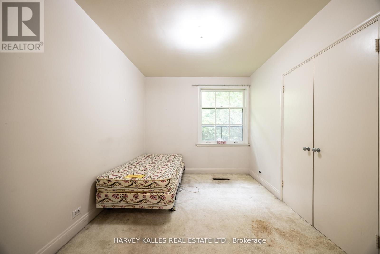 17 Munro Boulevard, Toronto, Ontario  M2L 1C1 - Photo 13 - C12454125