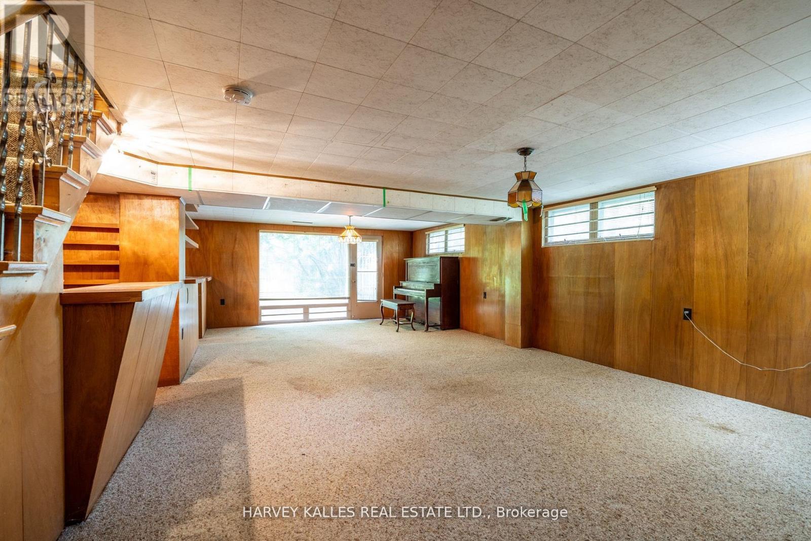 17 Munro Boulevard, Toronto, Ontario  M2L 1C1 - Photo 15 - C12454125