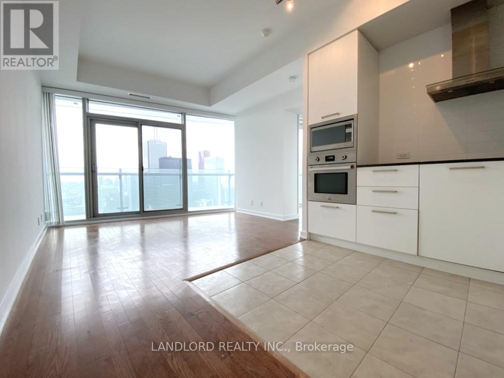 5310 - 14 YORK STREET, Toronto, Ontario