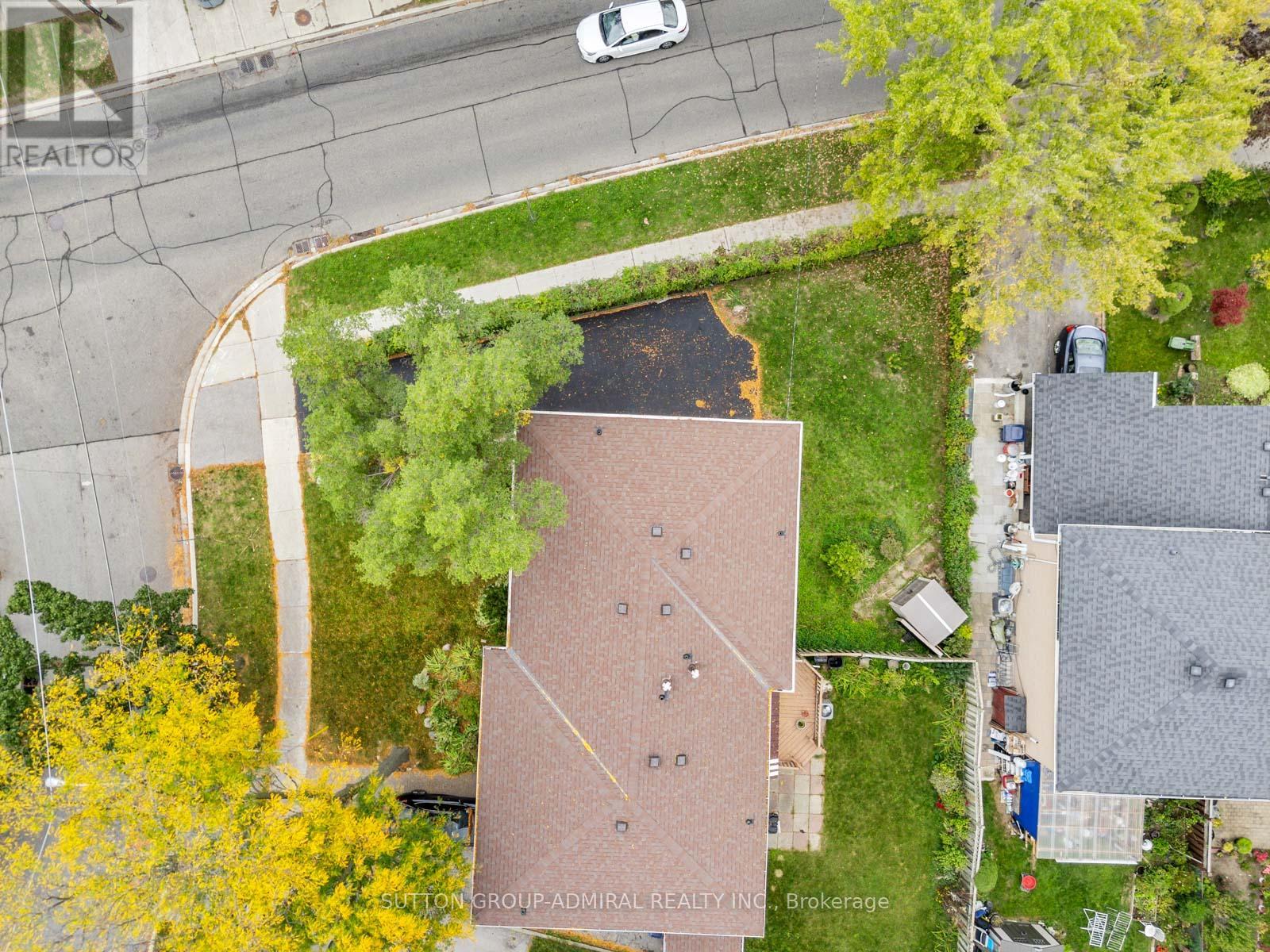 135 Elise Terrace, Toronto, Ontario  M2R 2W9 - Photo 35 - C12454135